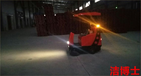 潔博士掃地車用戶現(xiàn)場 潔博士掃地車用戶現(xiàn)場