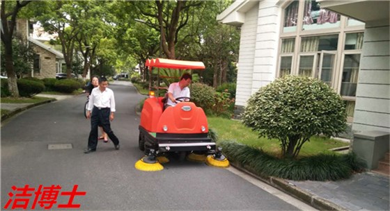 20180814084631_2386 20180814084631_2386