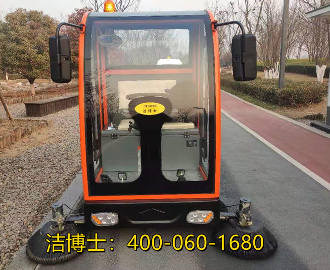 潔博士駕駛掃地機(jī)客戶案例—荔冰源冷庫(kù) 潔博士駕駛掃地機(jī)客戶案例—荔冰源冷庫(kù)